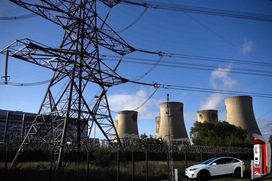 Are Electric Cars Worth It Better Expensive Greenwashing Pros Cons Powered By Coal