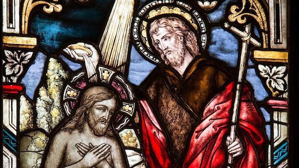 The Decay of Modern Christianity: Scandals, Schisms and the Rise of Socioeconomic Stratification